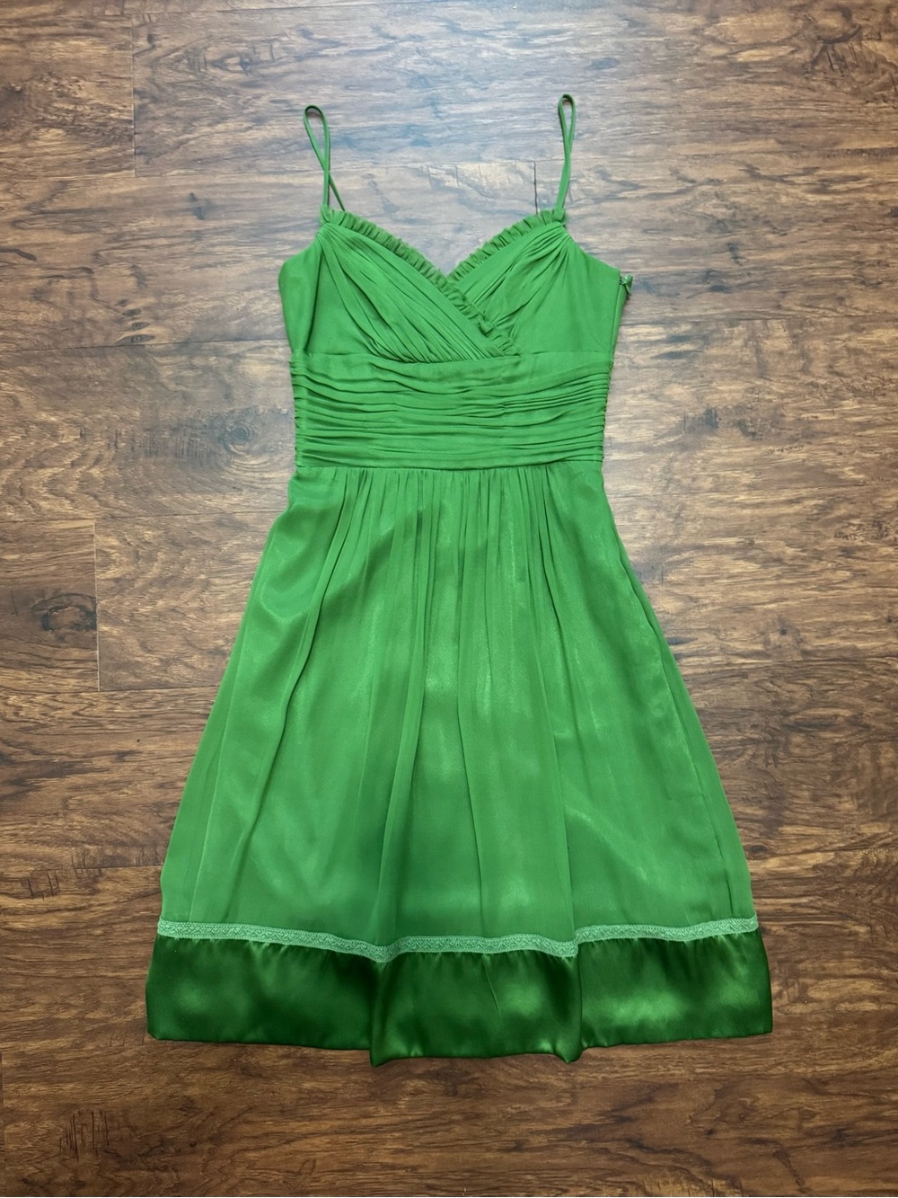 Laundry By Shelli Segal Green Spaghetti Strap Midi Dress
